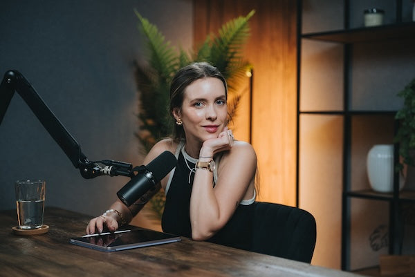 Mikrobiom, pleť a kosmetika: Proč není řešení jen v krému a potřebujeme v zimě SPF?